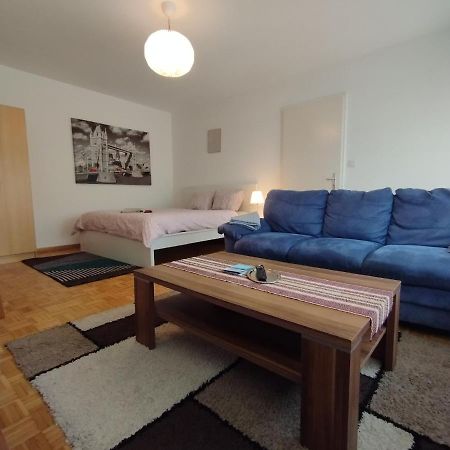 Studio, 4-7 Mins To Bern Main Station By Train Apartman Kültér fotó